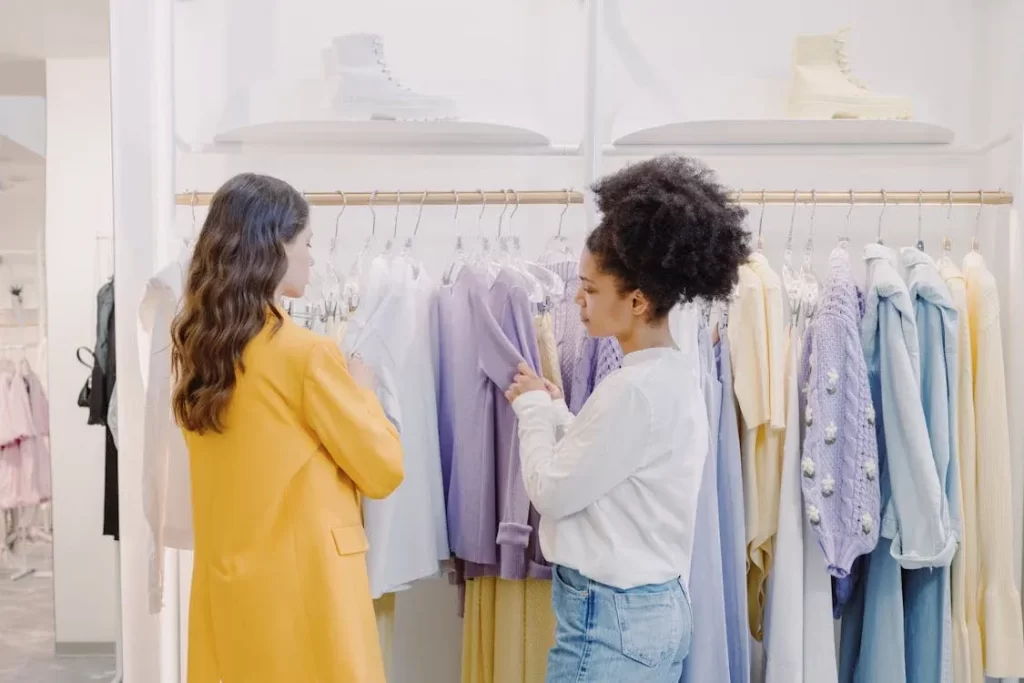 how to start a clothing brand online