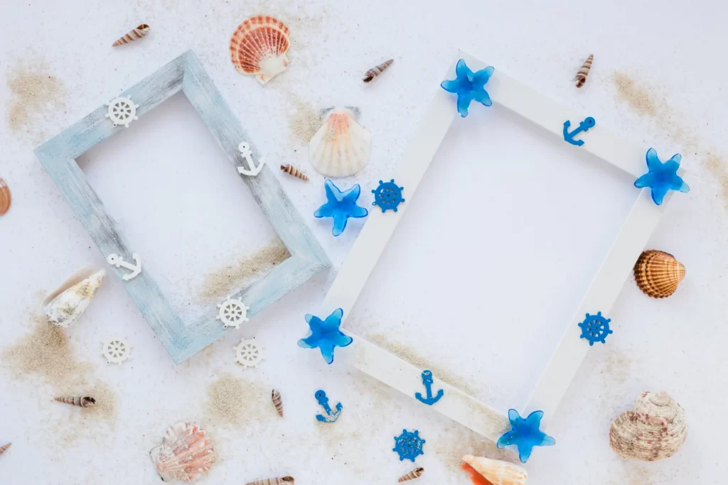 Summer beach shell frames