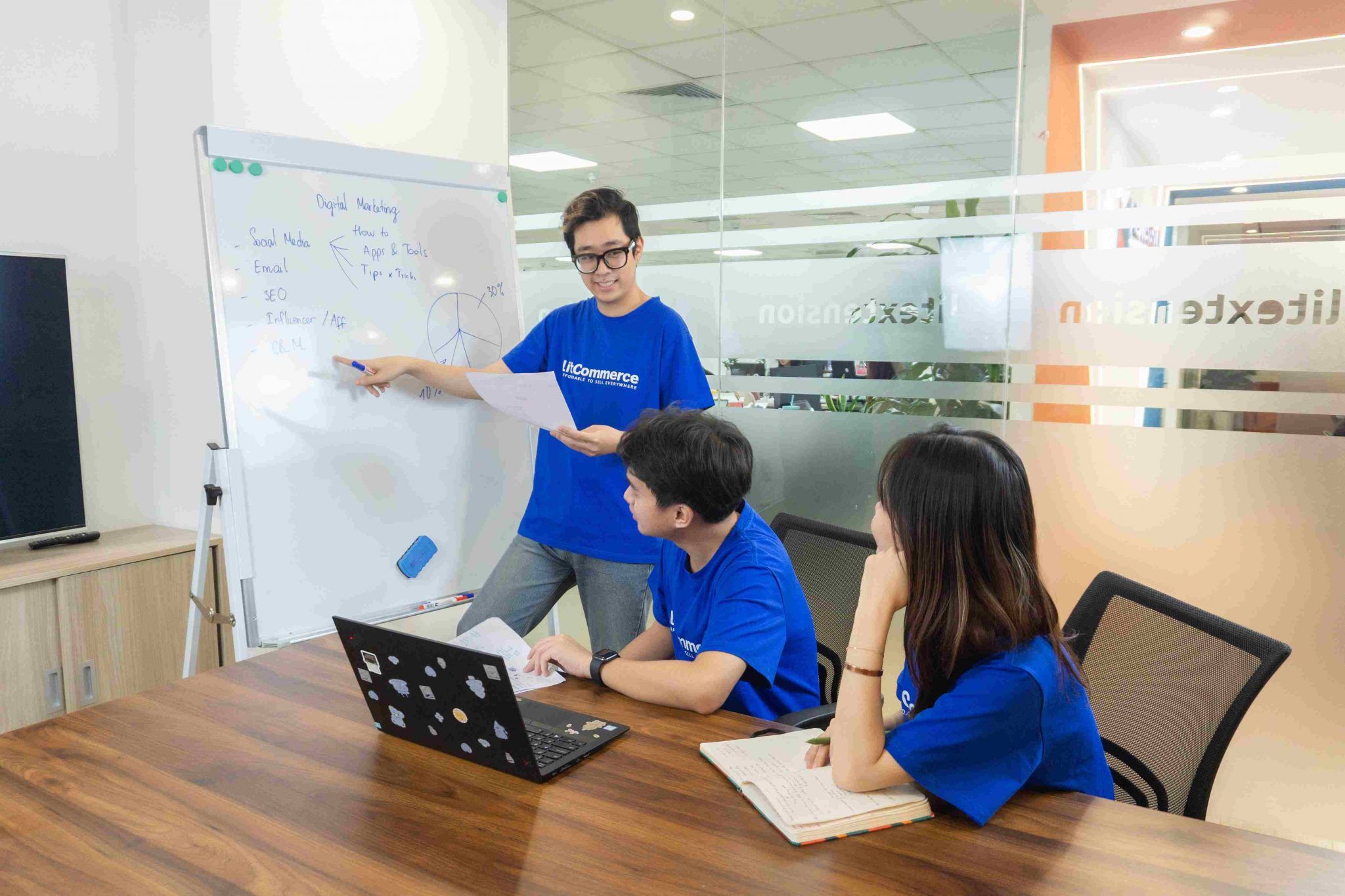 DSC02856 min 11zon scaled a3f5008f